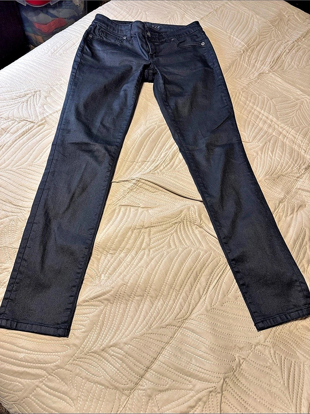 The Limited Women’s Slim Jeans in Black size 2